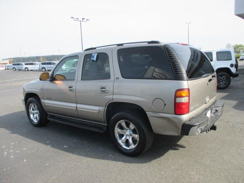 2003 Chevrolet Tahoe LTImage 11