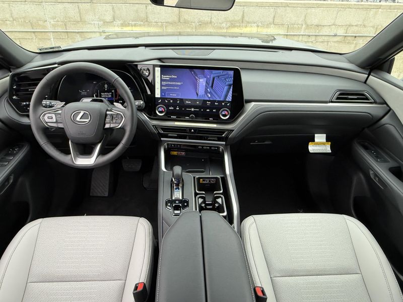 2025 LEXUS TX 350 PremiumImage 27