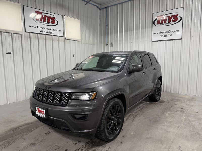 Used 2021 Jeep Grand Cherokee Laredo XImage 15