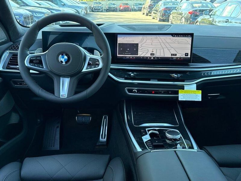New 2027 BMW X7 xDrive40iImage 26