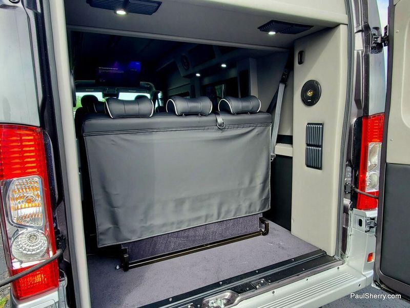 2024 RAM Promaster 3500 Slt+ Window Van High Roof 159