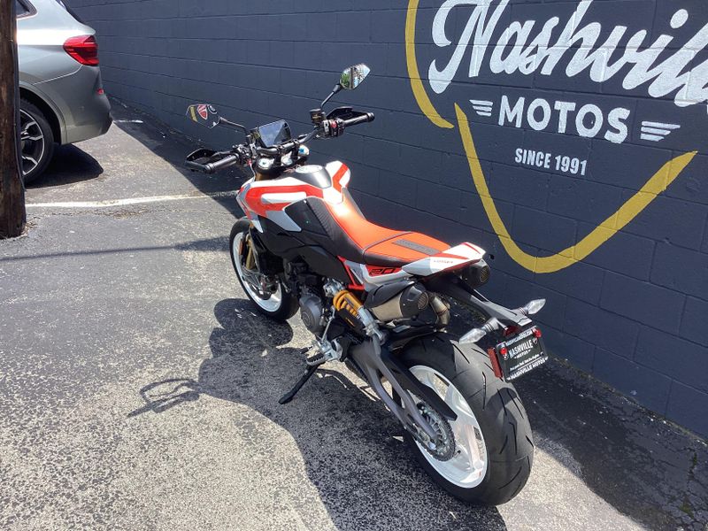 New 2027 Ducati HYPERMOTARD V2 SP 