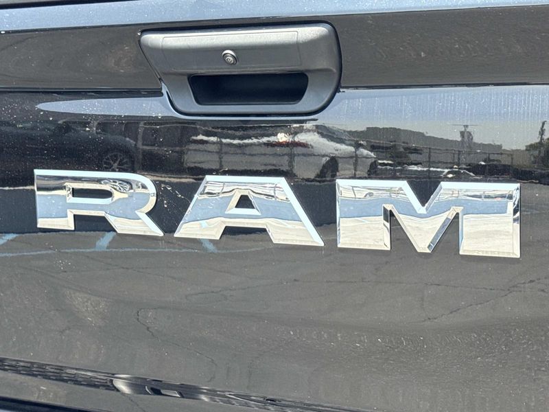 New 2026 RAM 1500 Big Horn Crew Cab 4x2 6'4' Box