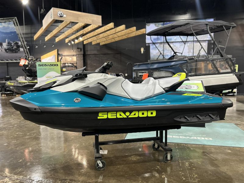 New 2025 Sea-Doo GTI SE 130 (SOUND SYSTEM) Image 16