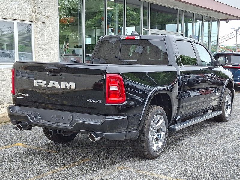 2025 Ram 1500 Big Horn photo 4
