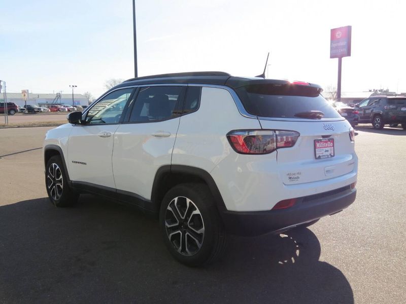 2023 Jeep Compass Limited 4x4 4dr SUVImage 7