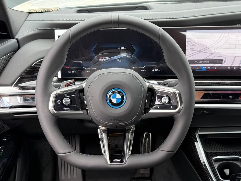 2025 BMW i7 eDrive50Image 22