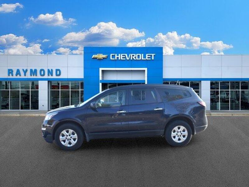 Used 2016 Chevrolet Traverse LSImage 6