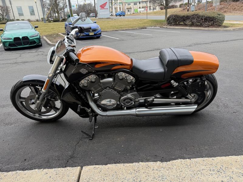 2014 Harley-Davidson V-Rod Muscle VRSCFImage 2