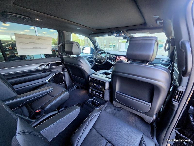 2026 Jeep Grand Wagoneer Limited Reserve 4x4