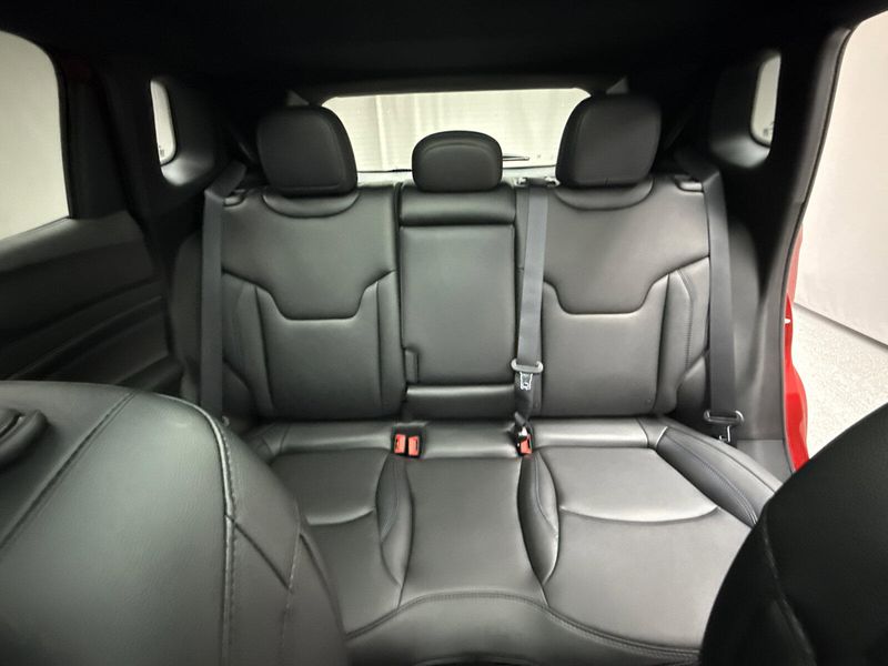 New 2025 Jeep Compass Limited 4x4Image 16