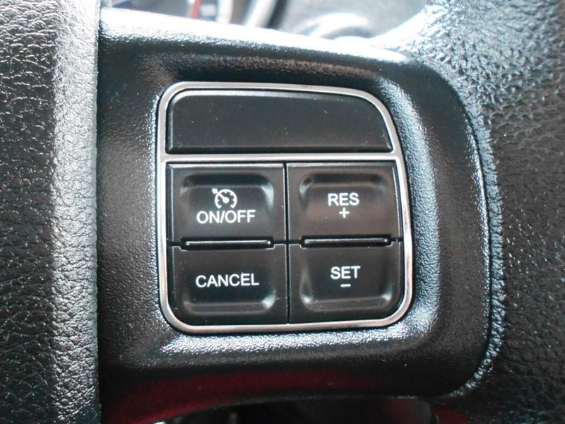 2020 Dodge Journey SEImage 14