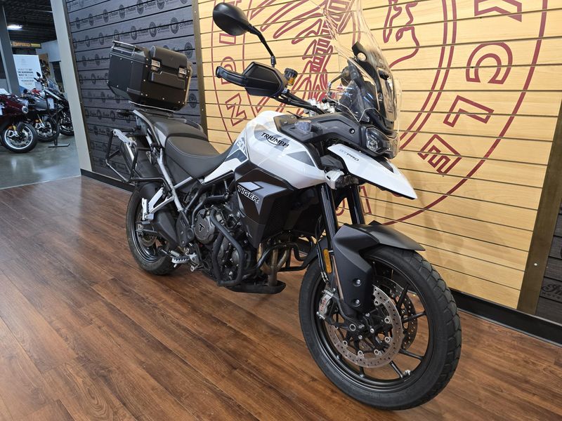 2022 Triumph Tiger 900 GT ProImage 2