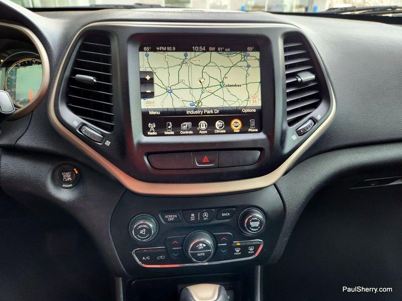 2016 Jeep Cherokee LimitedImage 24