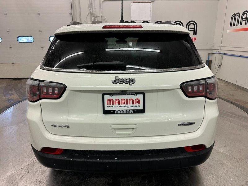 2020 Jeep Compass LatitudeImage 13