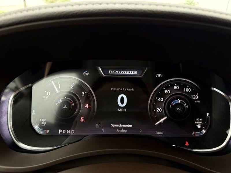 New 2027 RAM 3500 LaramieImage 16
