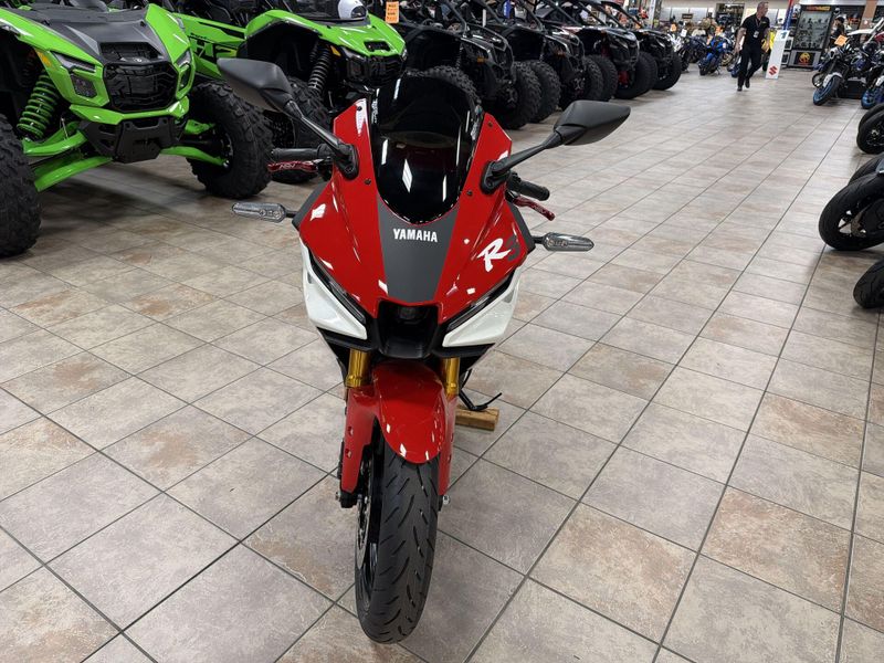 New 2026 Yamaha YZF-R3 ABS CA 70TH ANNIVERSARY EDITION Image 12