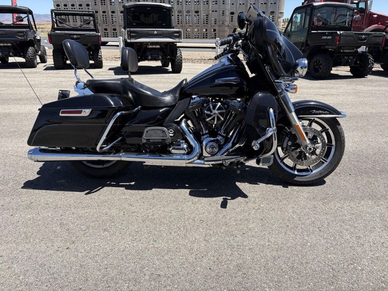 Used 2014 Harley-Davidson FLHTCU ULTRA CLASSIC ELECTRA GLIDE 