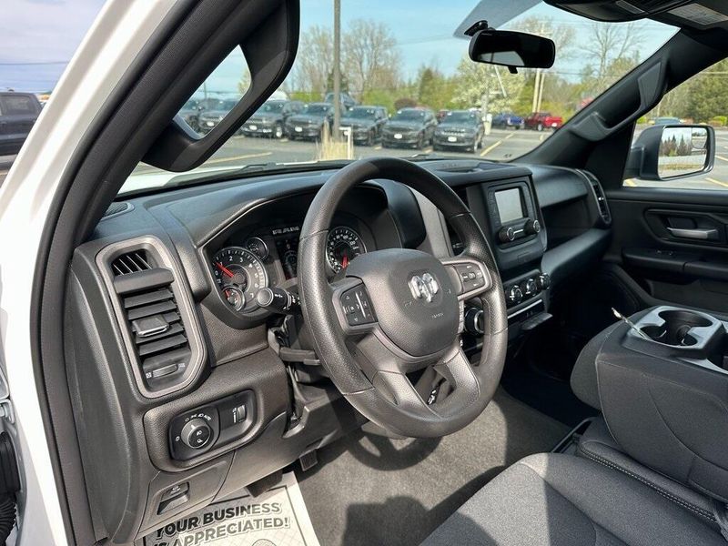 2024 RAM 1500 TradesmanImage 18