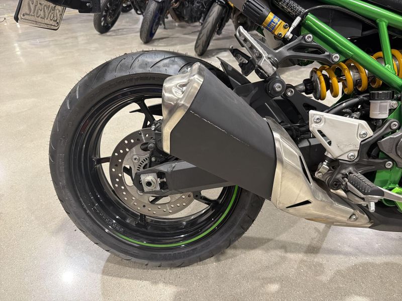 Used 2024 Kawasaki Z900 SE Image 21