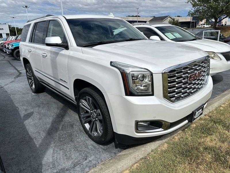 2019 GMC Yukon DenaliImage 3