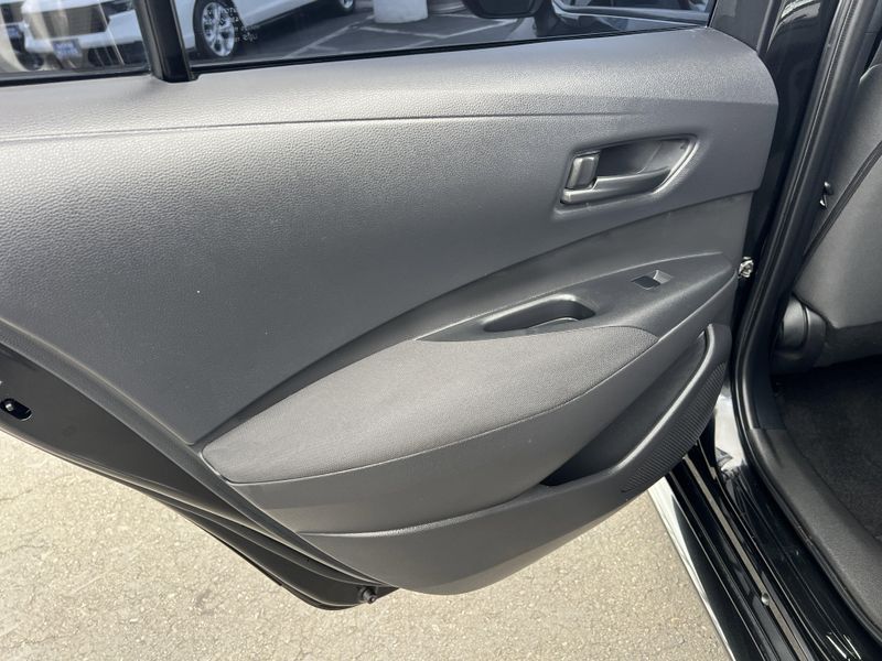 Used 2022 Toyota Corolla LEImage 17