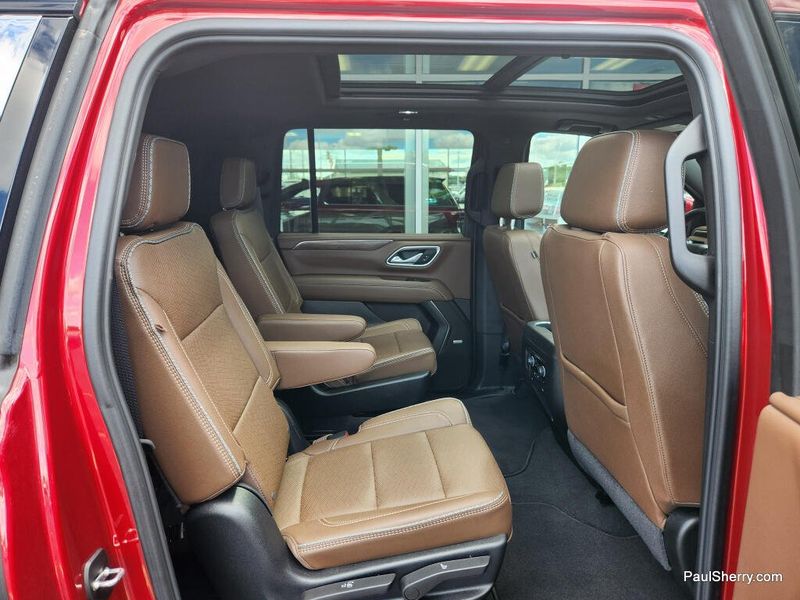 Used 2024 Chevrolet Suburban High Country