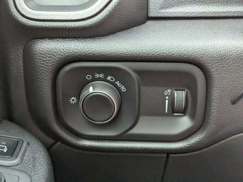 2023 RAM 5500 Chassis Tradesman in a Bright White Clear Coat exterior color and Diesel Gray/Blackinterior. Johnson Dodge 601-693-6343 pixelmotiondemo.com 