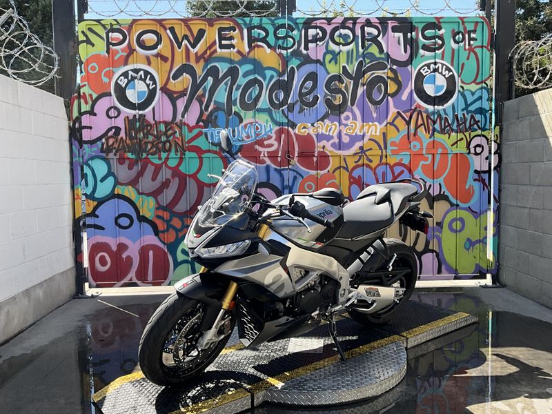 Used 2023 APRILIA Tuono V4 1100 Image 2