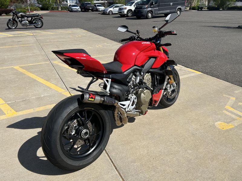 Used 2022 Ducati Streetfighter V4S 