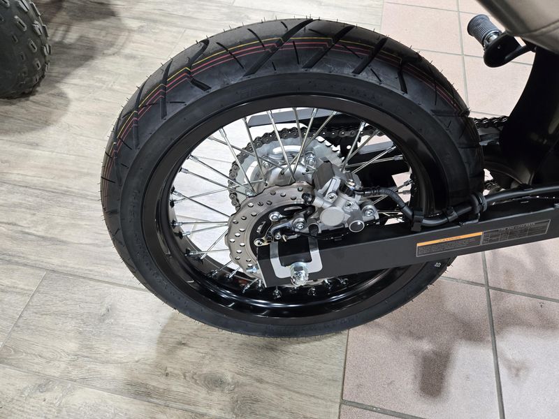 2025 Kawasaki KLX 230 SM ABS BATTLE GRAY Image 18