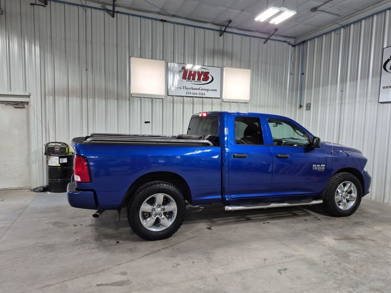2019 RAM 1500 Classic ExpressImage 3