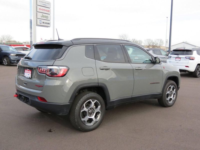 2022 Jeep Compass Trailhawk 4x4 4dr SUV in a Gray exterior color and Blackinterior. Militello Motors ​507-200-4344 militellomotors.net 