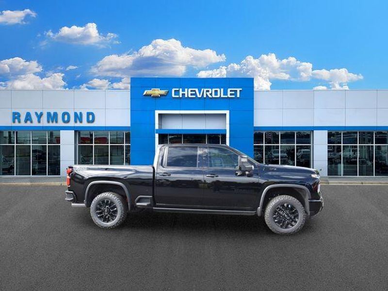 New 2026 Chevrolet Silverado 2500HD LTZImage 2