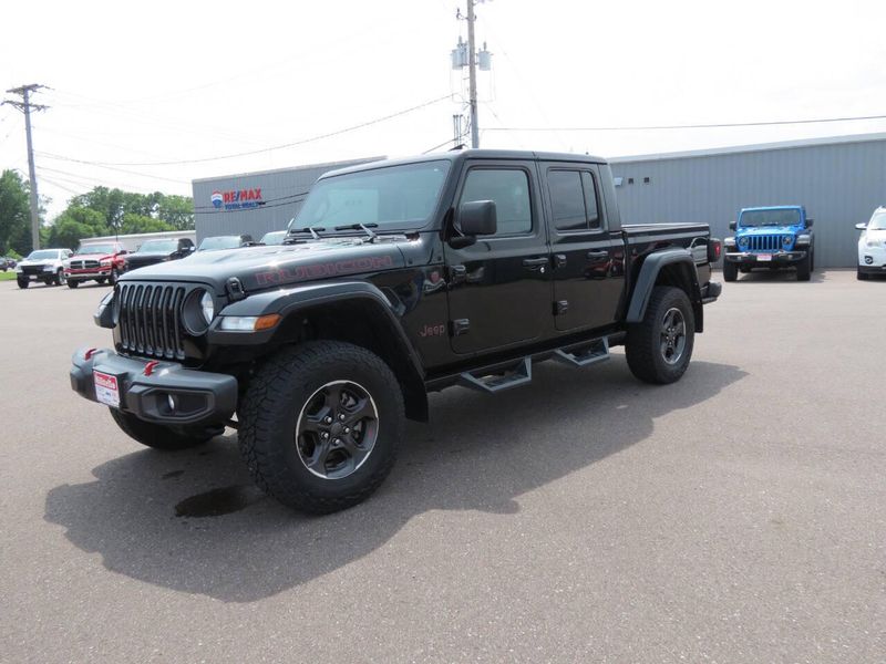 Used 2023 Jeep Gladiator Rubicon 4x4 4dr Crew Cab 5.0 ft. SBImage 7