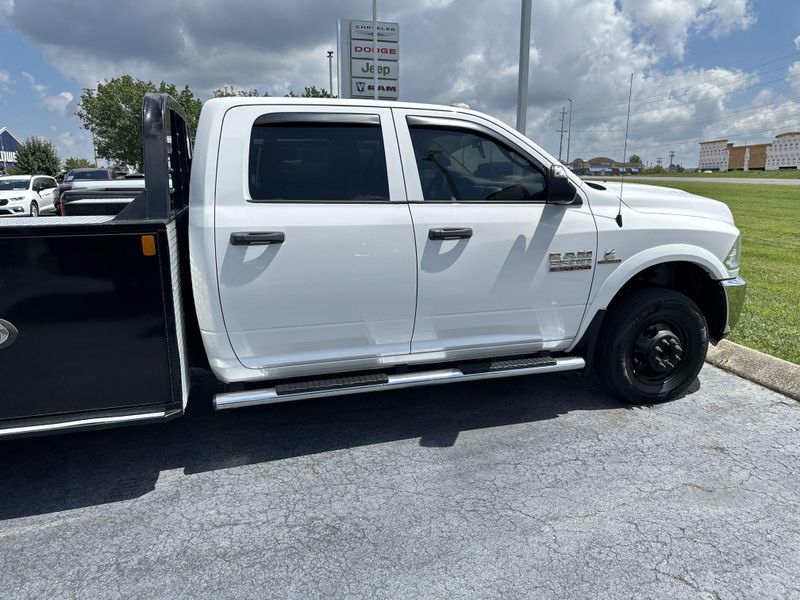 Used 2018 RAM 3500 Chassis TradesmanImage 7