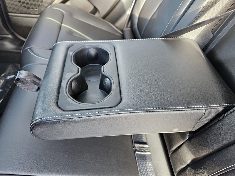 New 2025 Jeep Grand Cherokee Limited 4x4Image 12