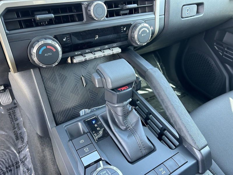 New 2024 Toyota Tacoma TRD Off RoadImage 13