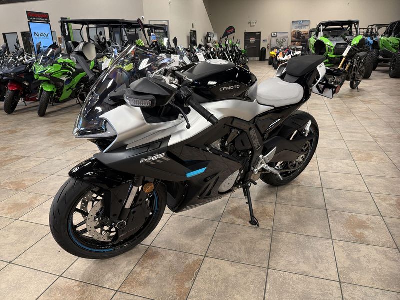 New 2026 CFMOTO 675SS Image 13