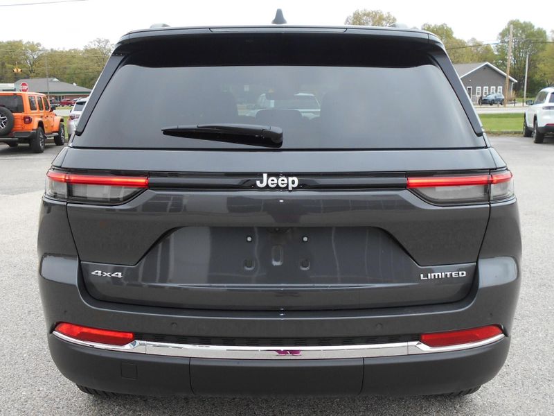 2025 Jeep Grand Cherokee Limited 4x4Image 30
