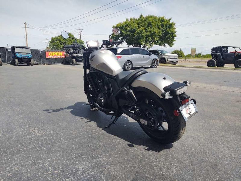 New 2026 Honda REBEL 300 ECLUTCH 