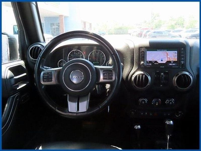 2018 Jeep Wrangler JK Unlimited AltitudeImage 12