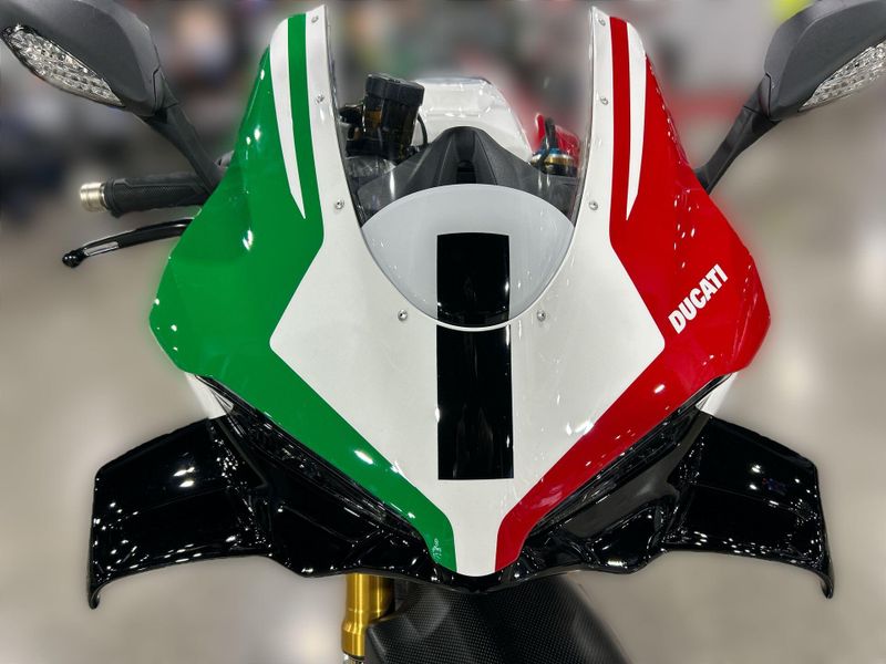 Used 2025 Ducati PANIGALE V4 TRICOLORE Image 22