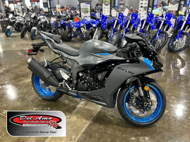 New 2026 Kawasaki NINJA ZX-6R Image 1