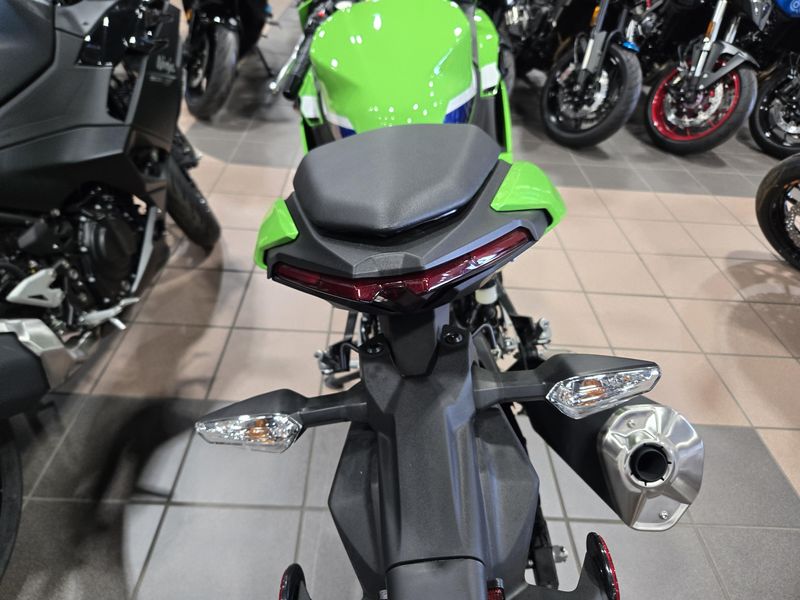 NEW 2026 KAWASAKI NINJA 500 Image 9