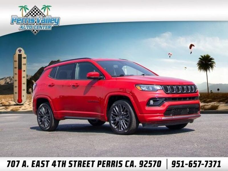 Used 2023 Jeep Compass LimitedImage 1