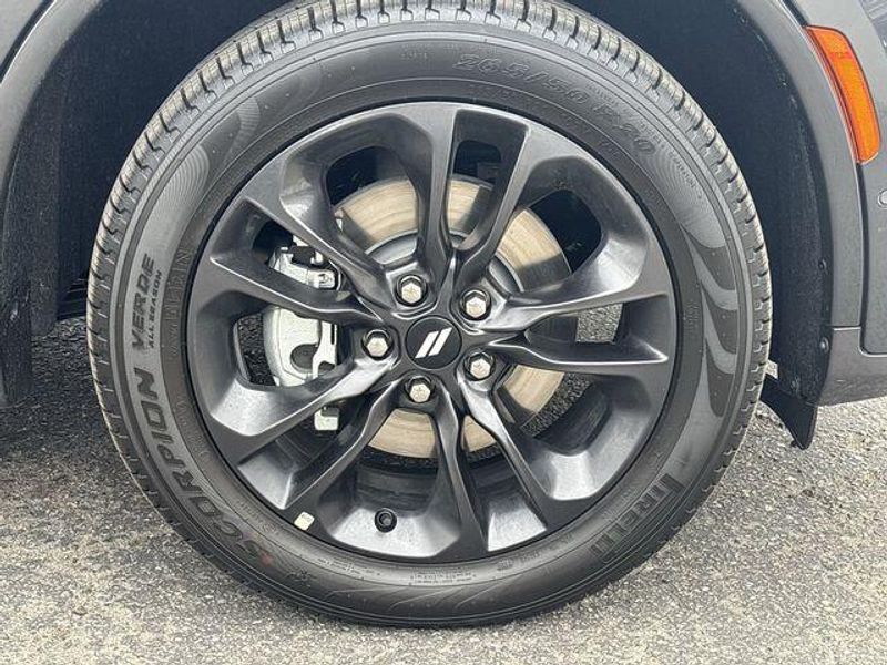 New 2025 Dodge Durango Gt Plus AwdImage 10