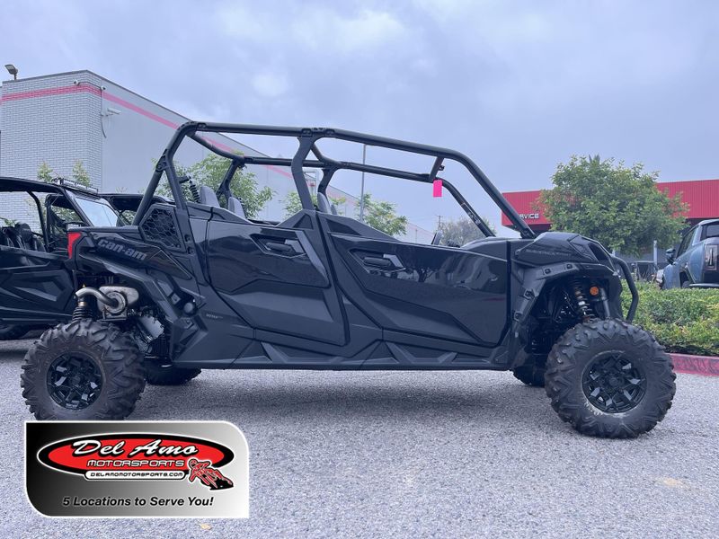 New 2025 Can-Am MAVERICK SPORT MAX DPS 1000R Image 1