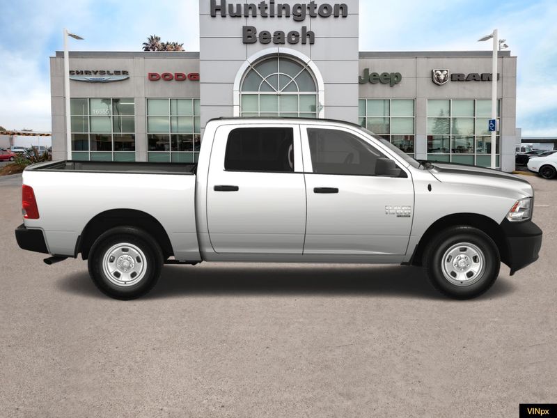 2023 RAM 1500 Classic Tradesman Crew Cab 4x4Image 7