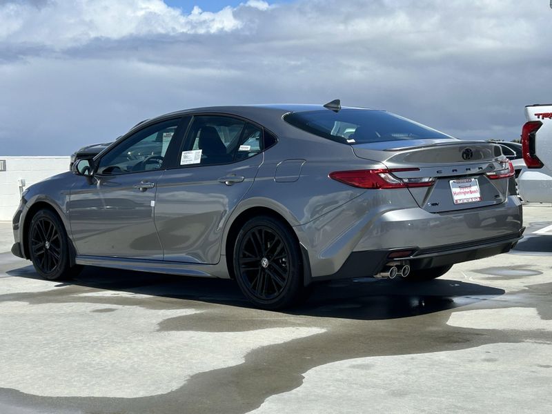 2025 Toyota Camry SEImage 5